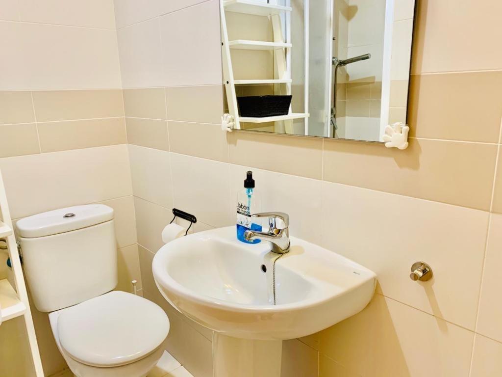 Apartamento Carvajal Beach Фуэнхирола Экстерьер фото