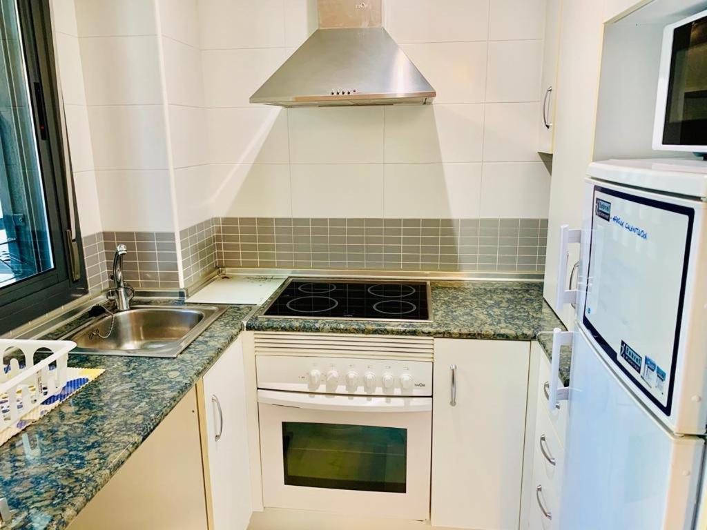 Apartamento Carvajal Beach Фуэнхирола Экстерьер фото
